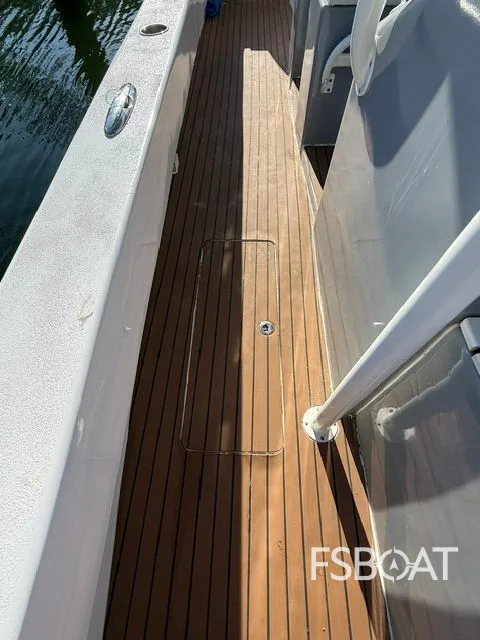 2024 Twin Vee Custom - Media 23