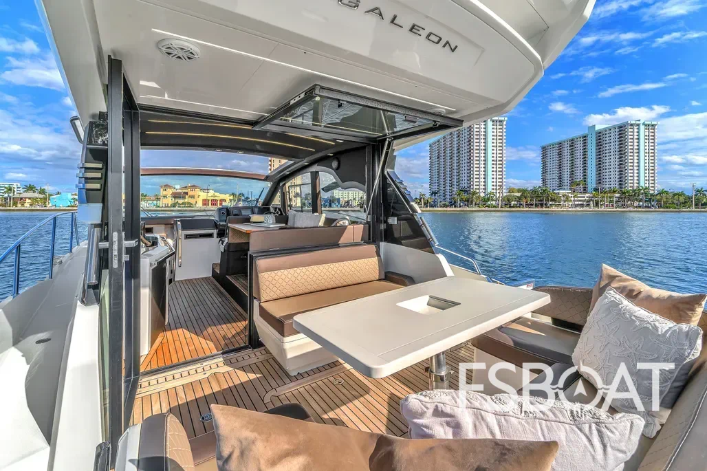 2023 Galeon 425 HTS - Media 10