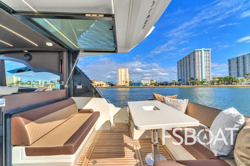 2023 Galeon 425 HTS - Media 11