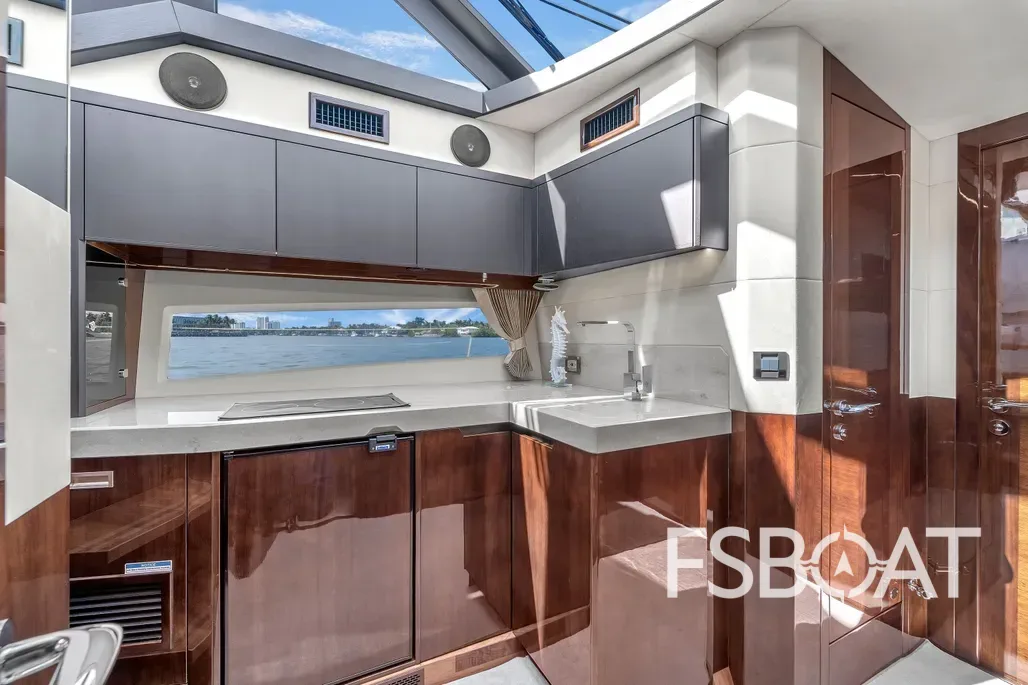 2023 Galeon 425 HTS - Media 24