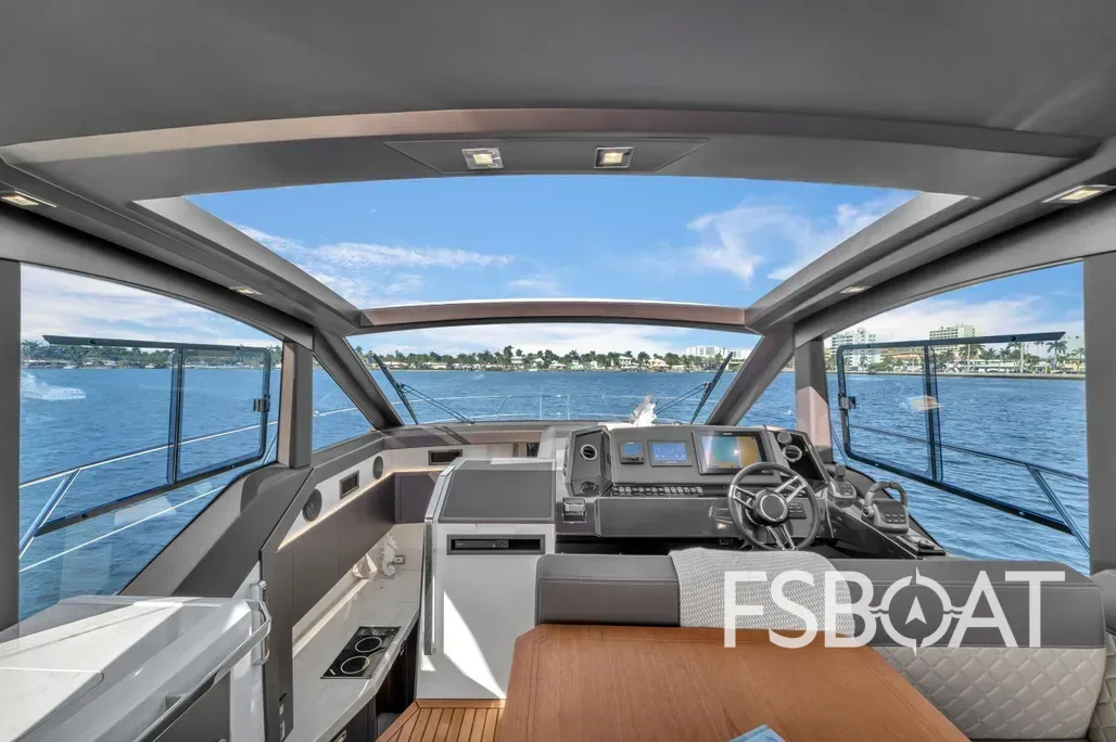 2023 Galeon 425 HTS - Media 16