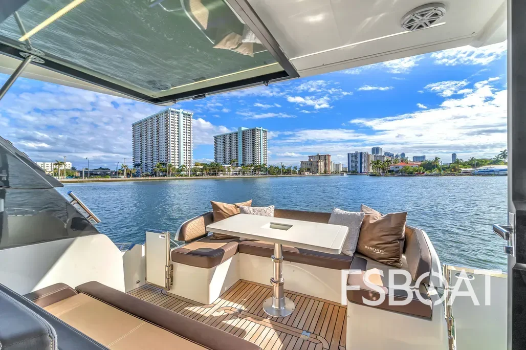 2023 Galeon 425 HTS - Media 12