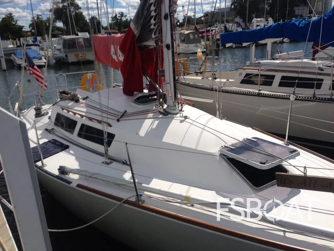 1987 Carroll Marine Frers 30 - Media 22