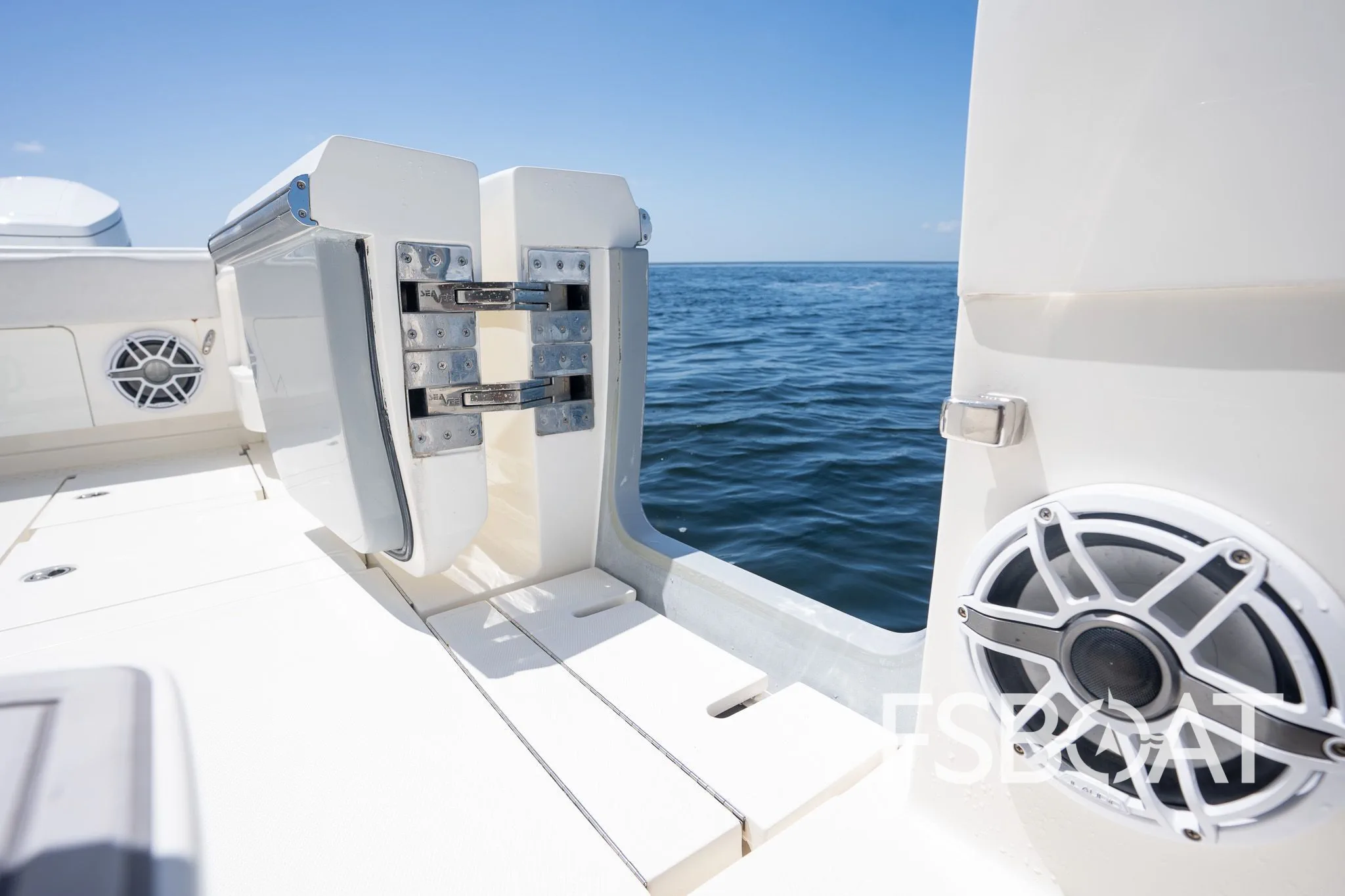 2022 SeaVee 450Z - Media 8