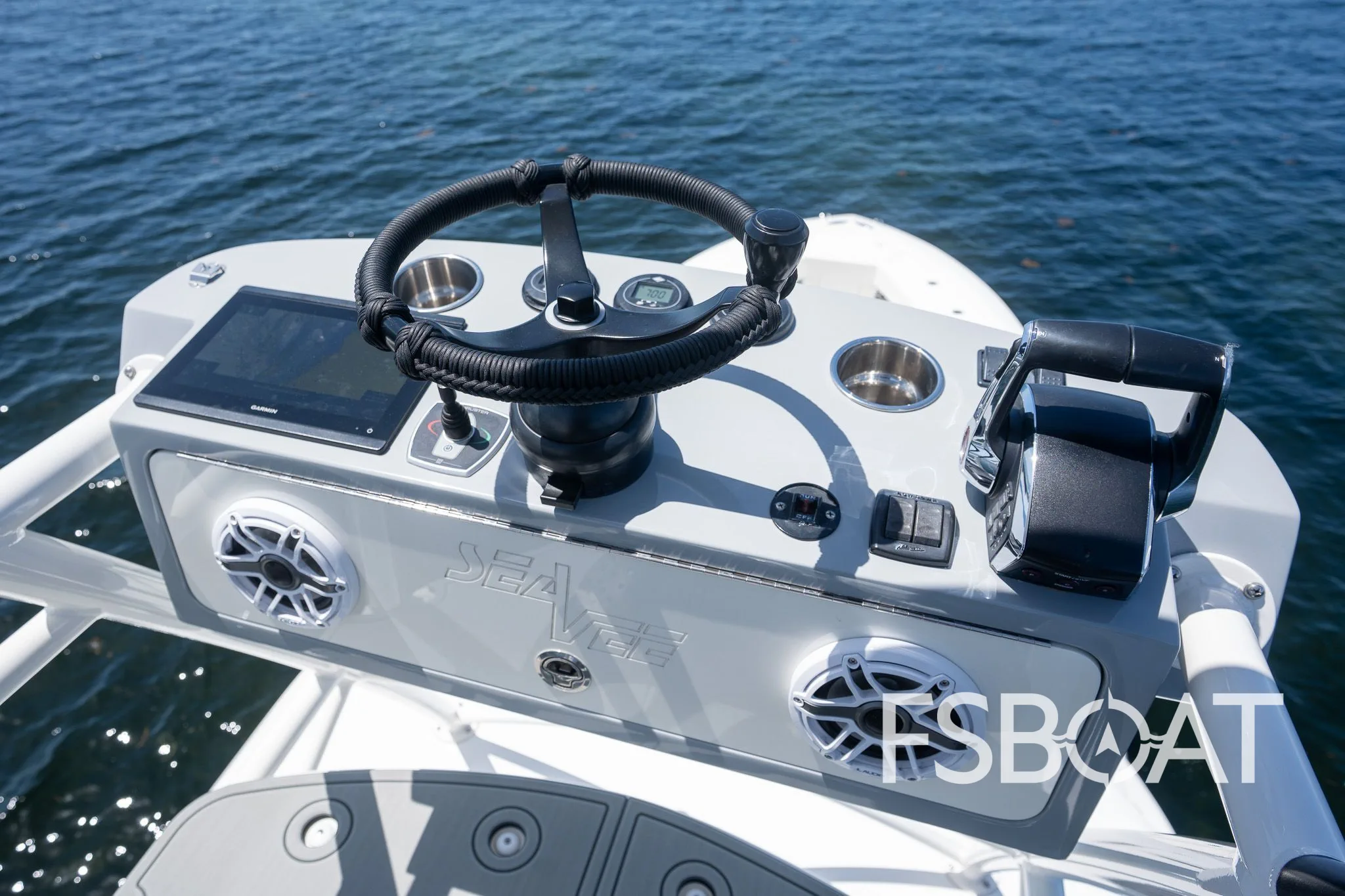 2022 SeaVee 450Z - Media 11