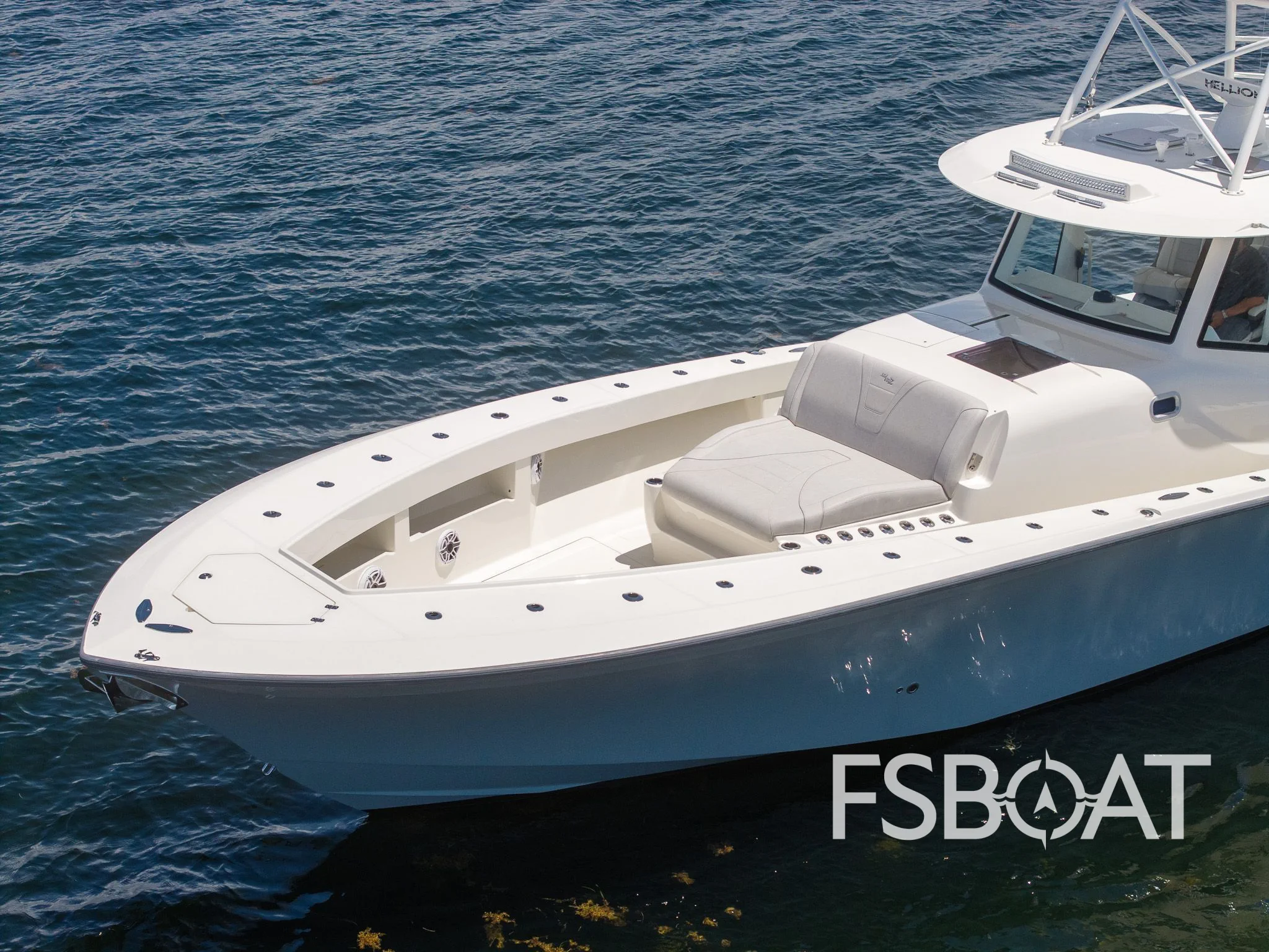 2022 SeaVee 450Z - Media 21
