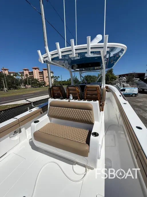2026 Valhalla Boatworks V37 - Media 9