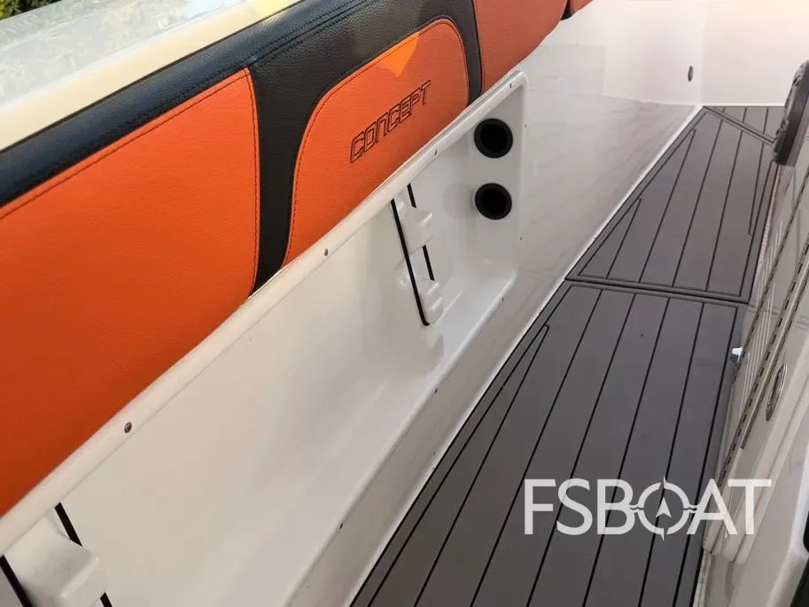 2023 Concept 30 Open Deck - Media 11