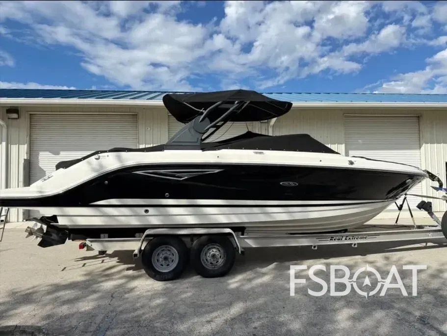 2022 Sea Ray SLX 280 - Media 2