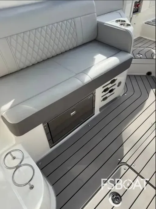 2022 Sea Ray SLX 280 - Media 9