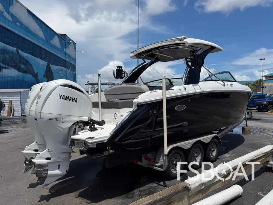 2023 Cobalt 30SC Outboard - Media 16