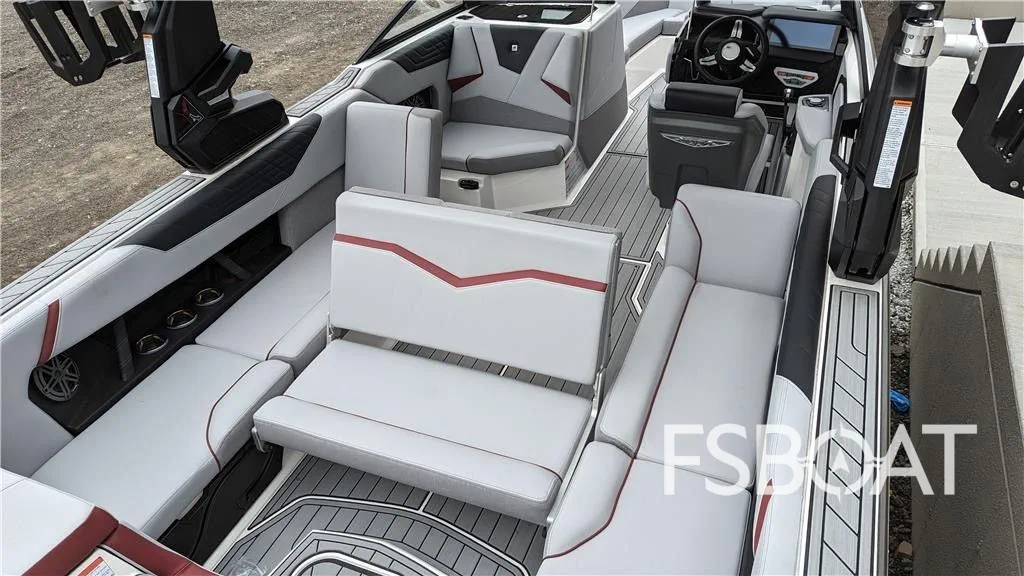 2023 Nautique Super Air Nautique S25 - Media 7