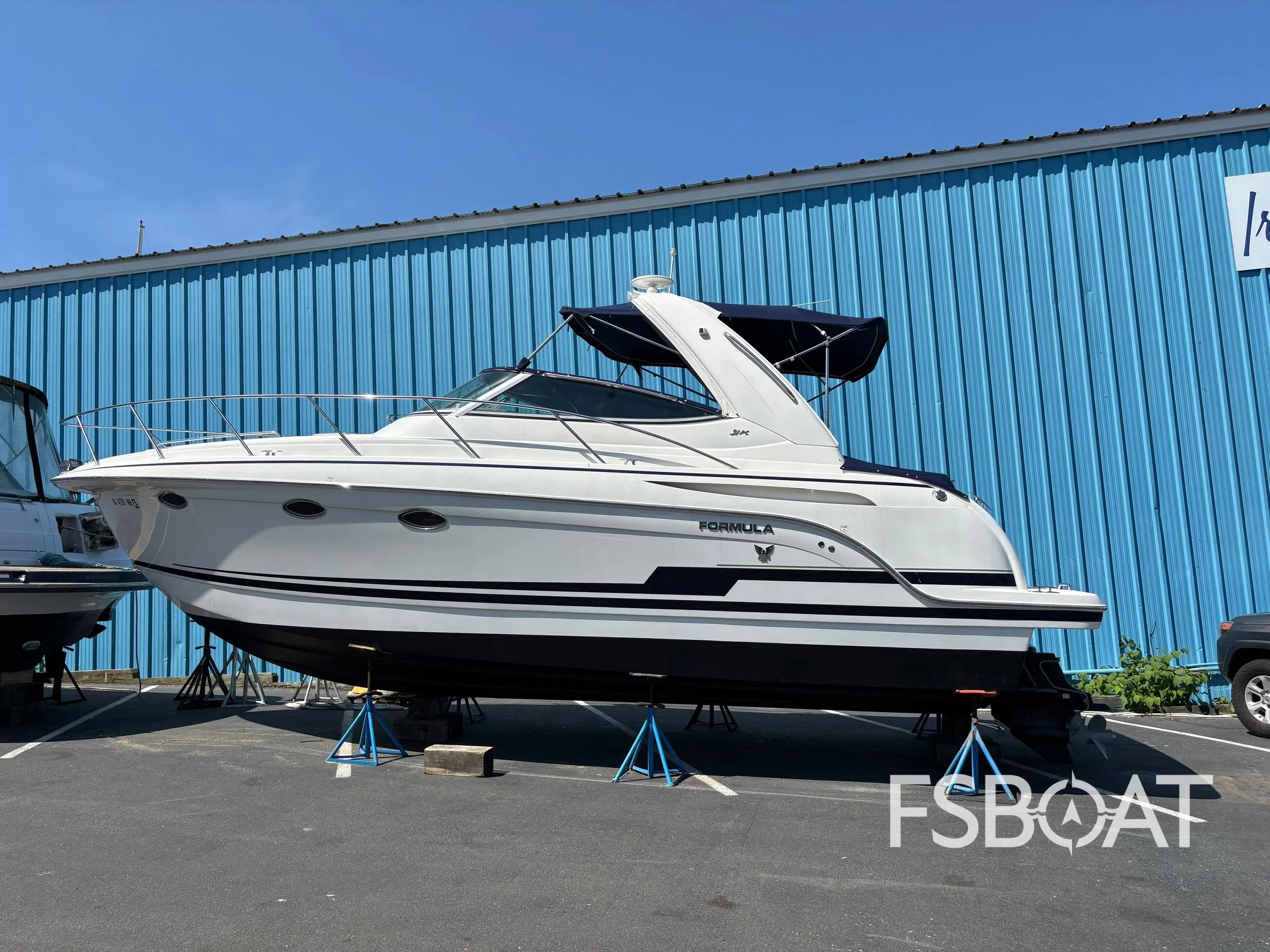 2016 Formula 31 Performance Cruiser - Media 6