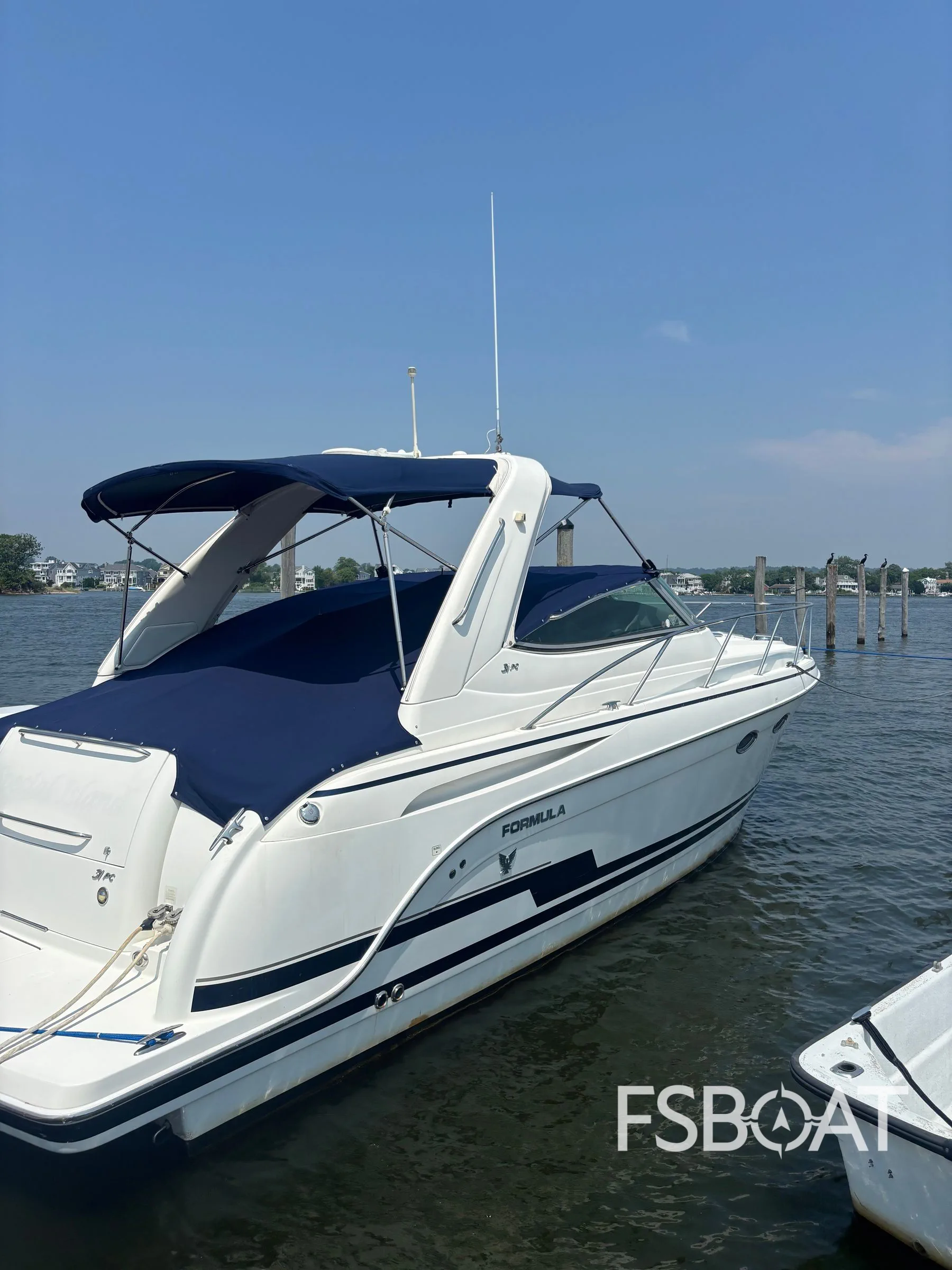 2016 Formula 31 Performance Cruiser - Media 13