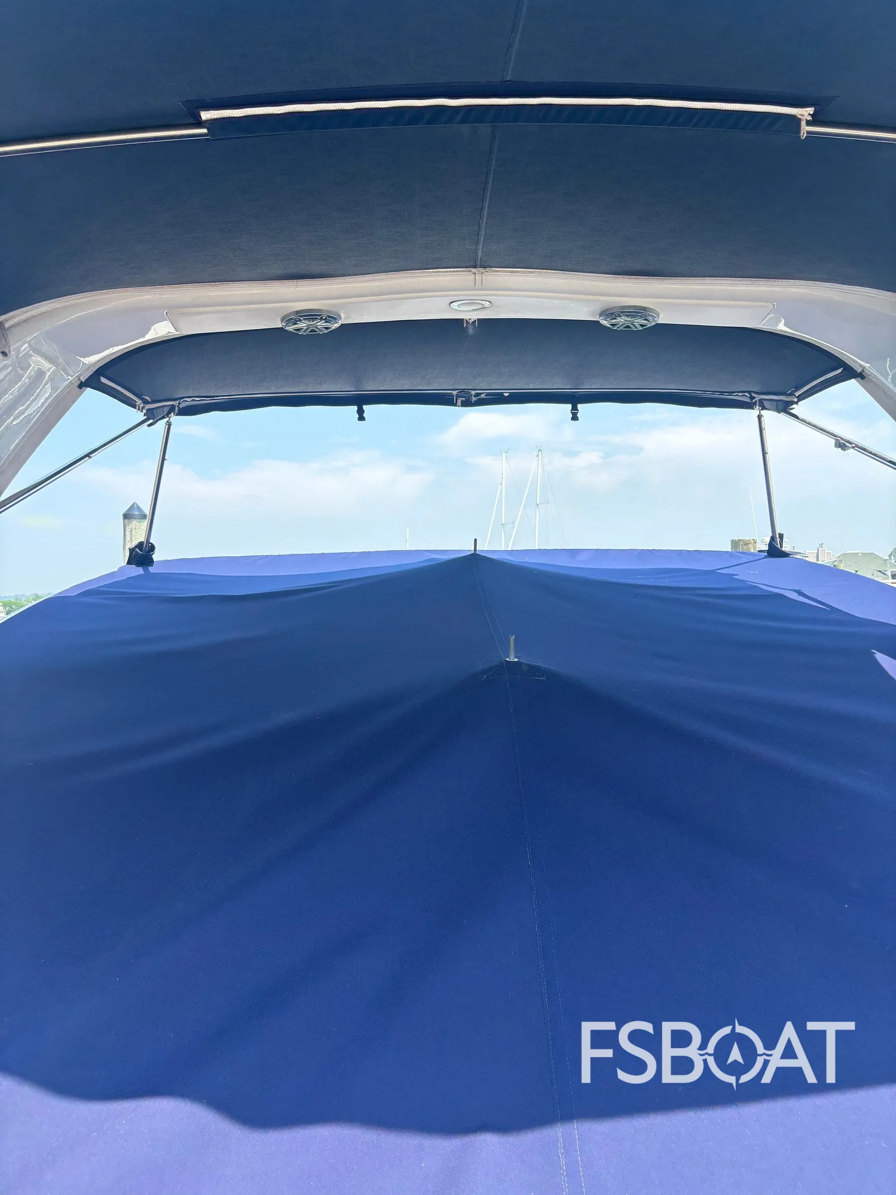 2016 Formula 31 Performance Cruiser - Media 16
