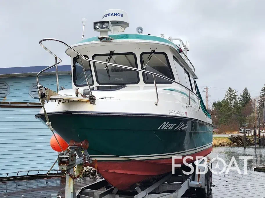 1997 Bounty Yacht 257 Offshore Pilot - Media 3