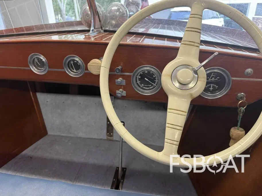 1948 Chris-Craft Sportsman - Media 13