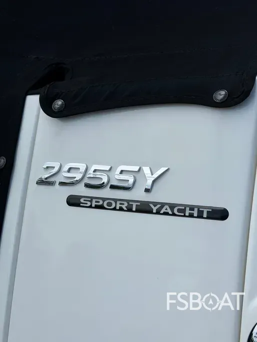 2017 Monterey 295 Sport Yacht - Media 3