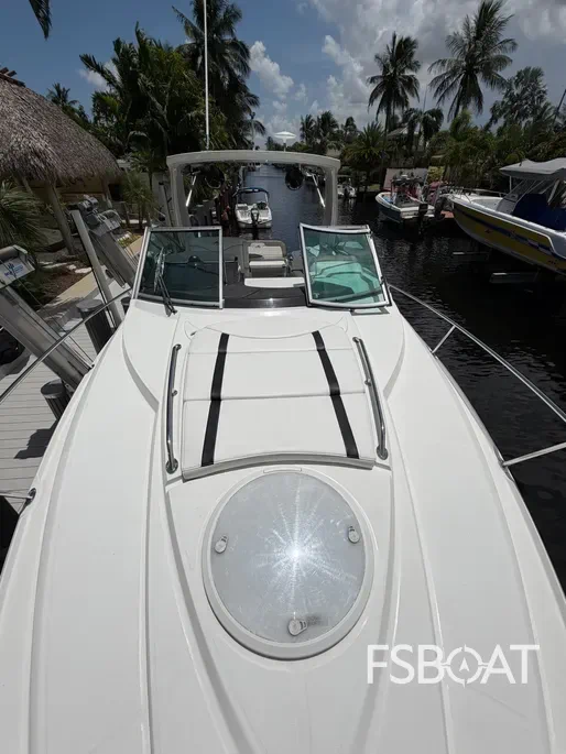 2017 Monterey 295 Sport Yacht - Media 5