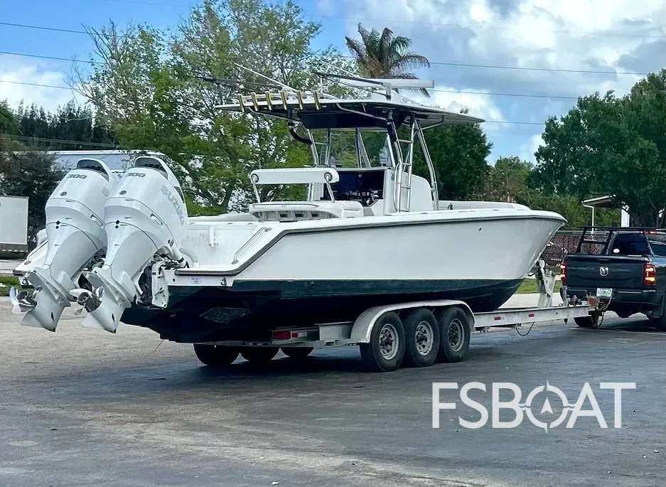 2004 Venture 34 Cuddy - Media 17