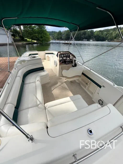 1998 Monterey 230 Explorer - Media 3
