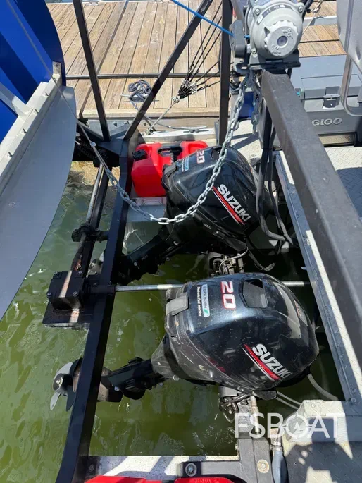 2016 Cascade Cycleboat - Media 4