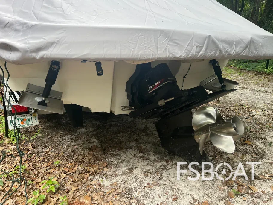 2001 Sea Ray 240 Sundeck - Media 5