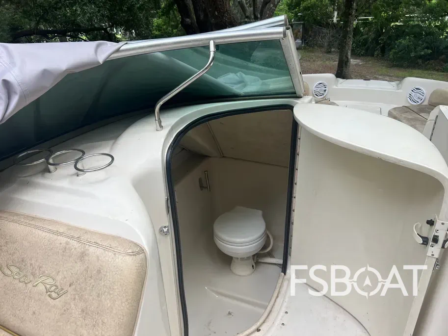 2001 Sea Ray 240 Sundeck - Media 15