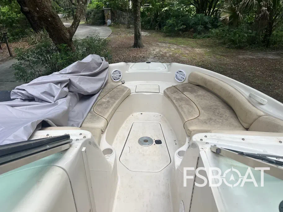 2001 Sea Ray 240 Sundeck - Media 14