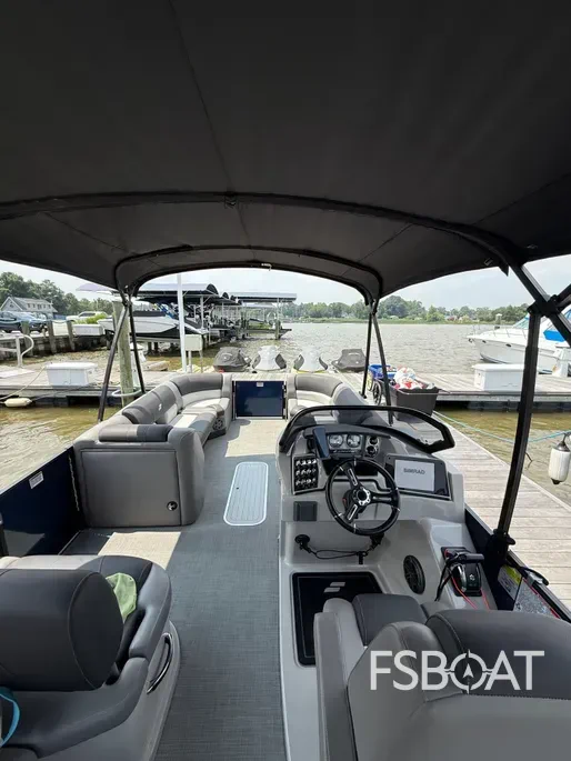 2024 Starcraft MX25 DL - Media 7