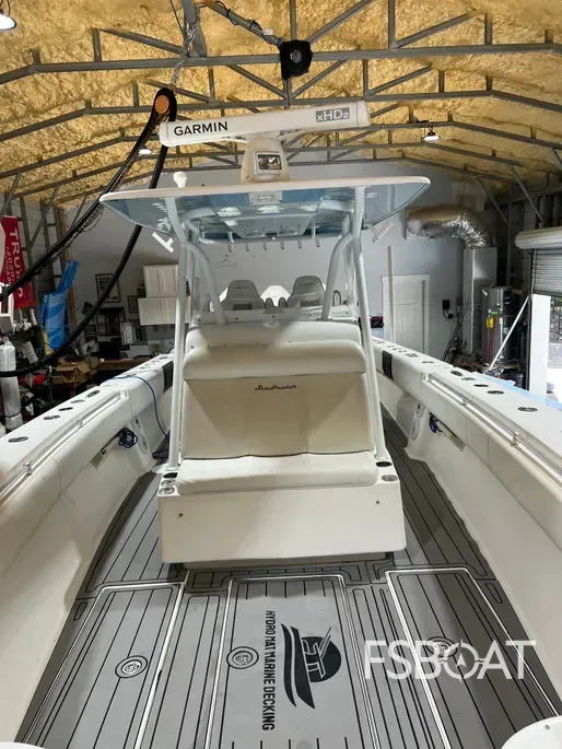 2010 SeaHunter 40 - Media 9