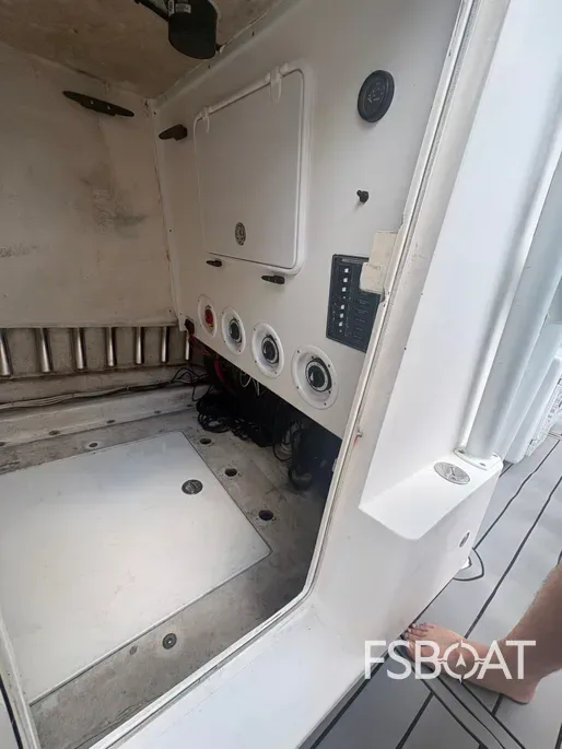2010 SeaHunter 40 - Media 24