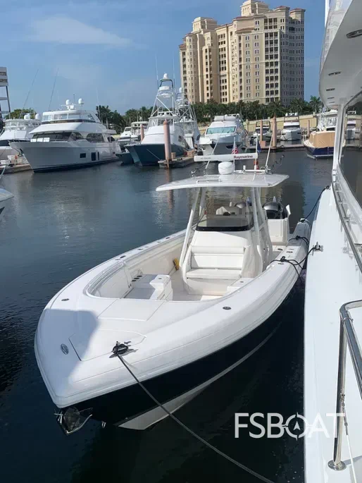 2014 Intrepid 375 Center Console - Media 3