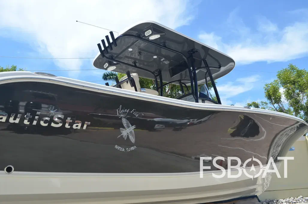 2016 NauticStar 28 XS - Media 5