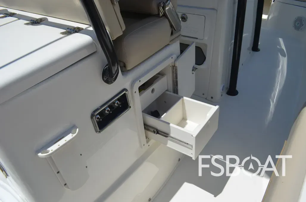 2016 NauticStar 28 XS - Media 15