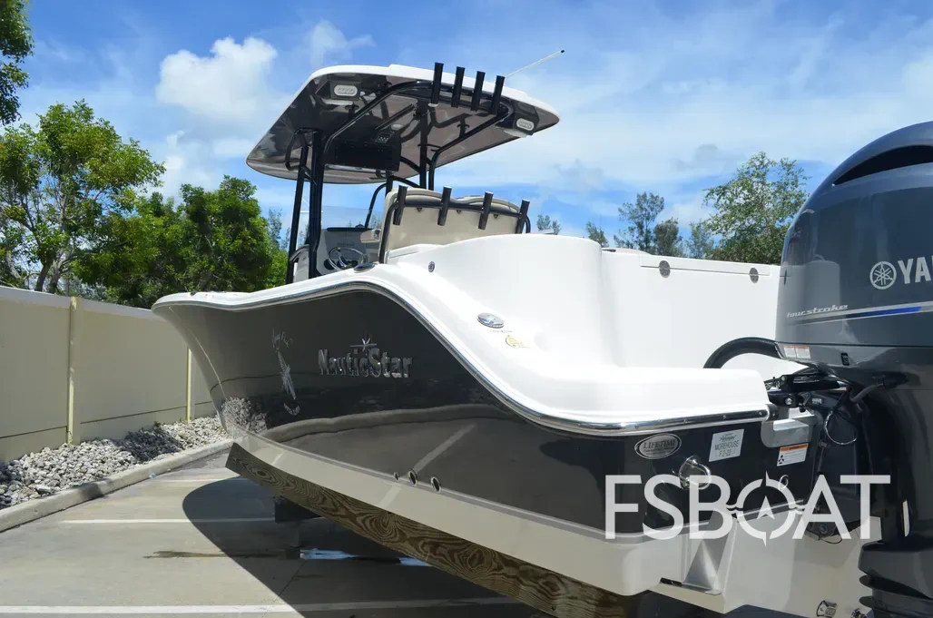 2016 NauticStar 28 XS - Media 6