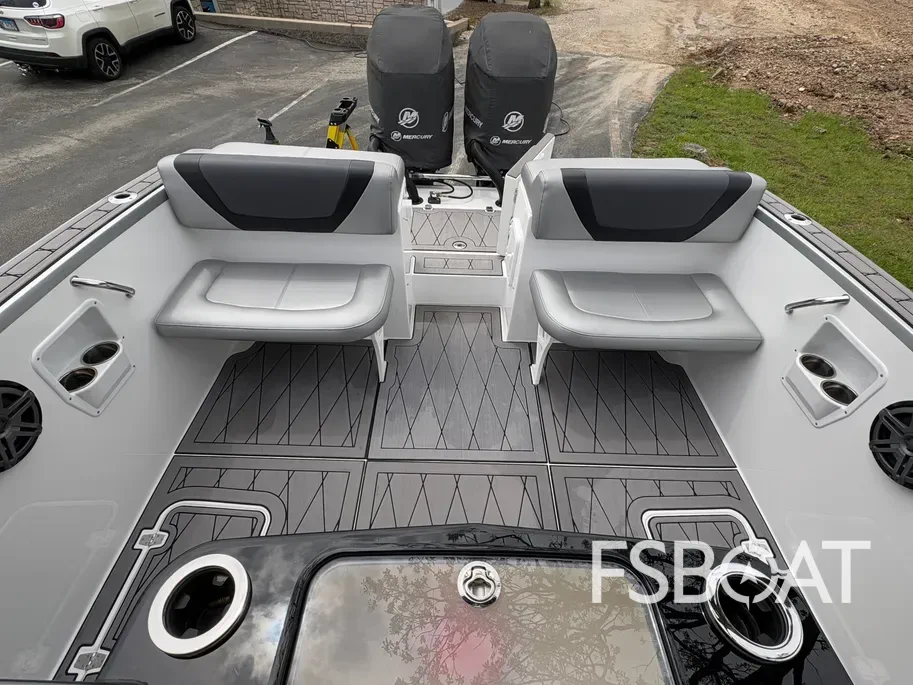 2017 Sunsation 32 CCX - Media 8