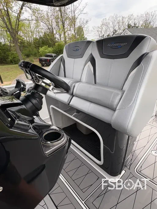 2017 Sunsation 32 CCX - Media 5