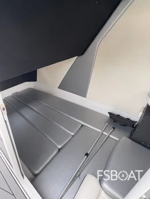 2017 Sunsation 32 CCX - Media 6