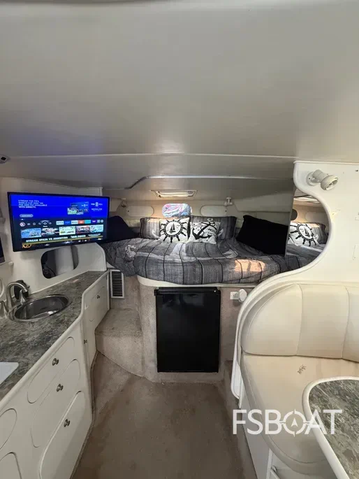 1999 Rinker Fiesta Vee 330 - Media 16