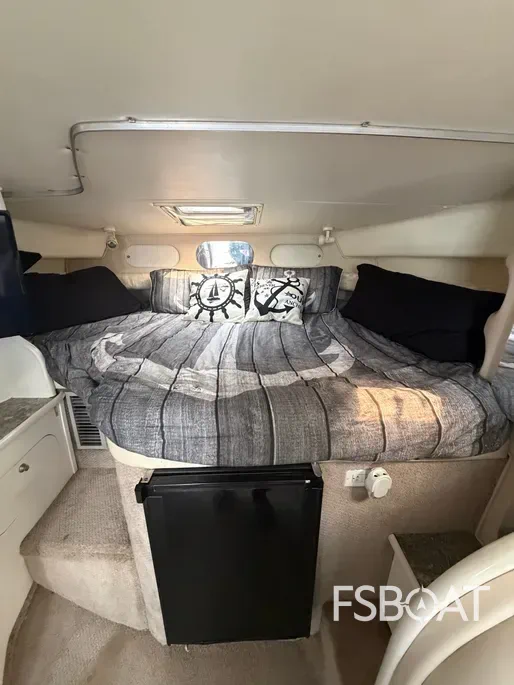 1999 Rinker Fiesta Vee 330 - Media 8
