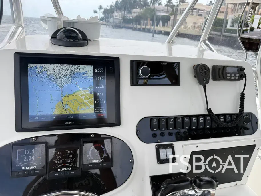 2002 Triton 2700 - Media 19