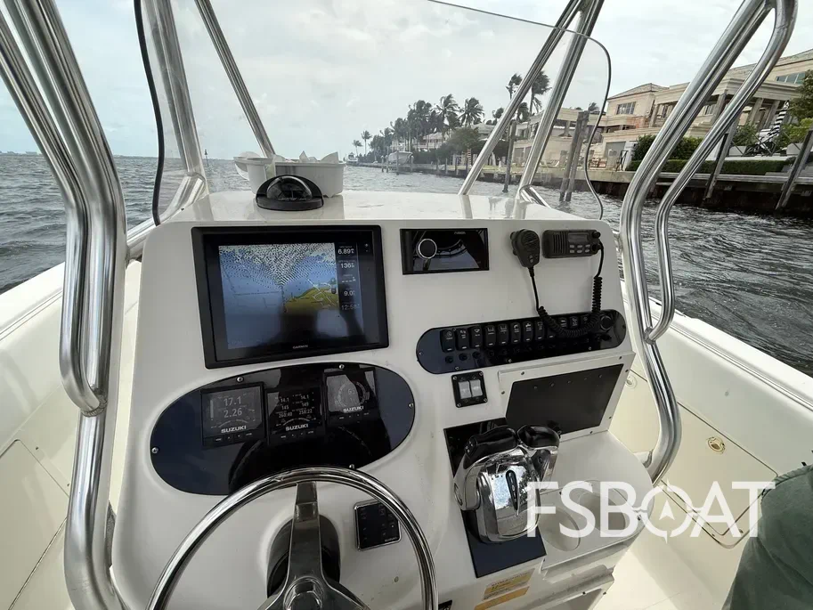 2002 Triton 2700 - Media 14