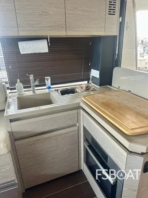 2023 Greenline 45 Fly - Media 8
