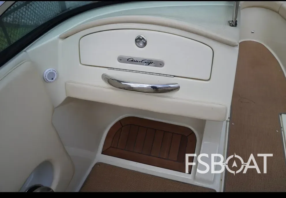 2015 Chris-Craft Launch 22 - Media 10
