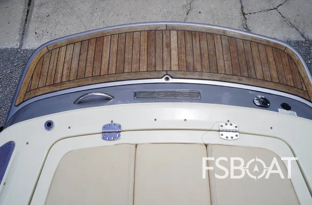 2015 Chris-Craft Launch 22 - Media 3