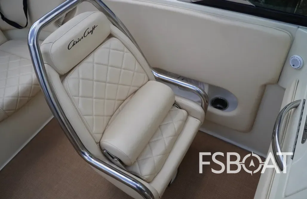 2015 Chris-Craft Launch 22 - Media 9