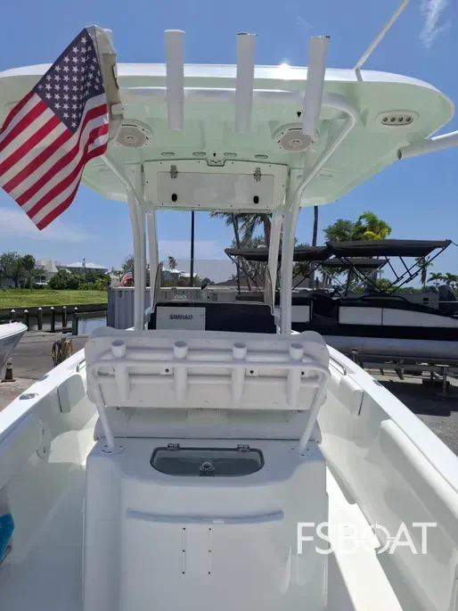 2017 Sea Hunt Ultra 235SE - Media 11
