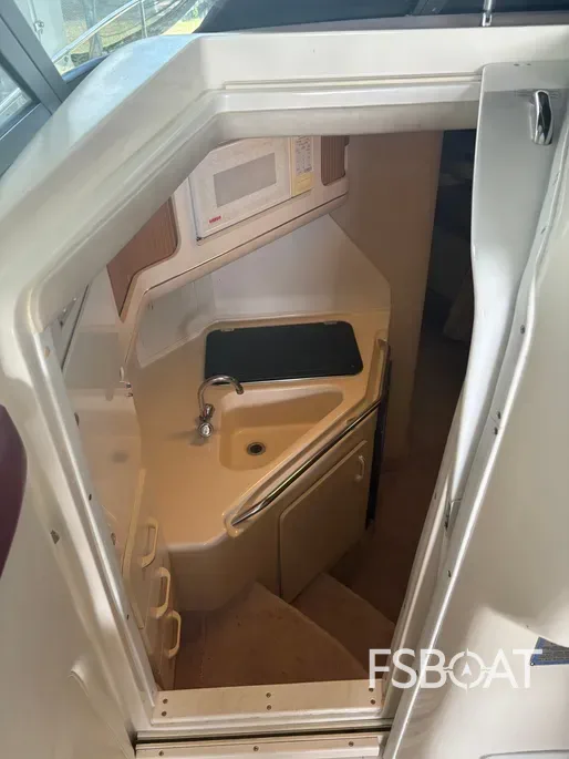 1996 Sea Ray 300 Sundancer - Media 10