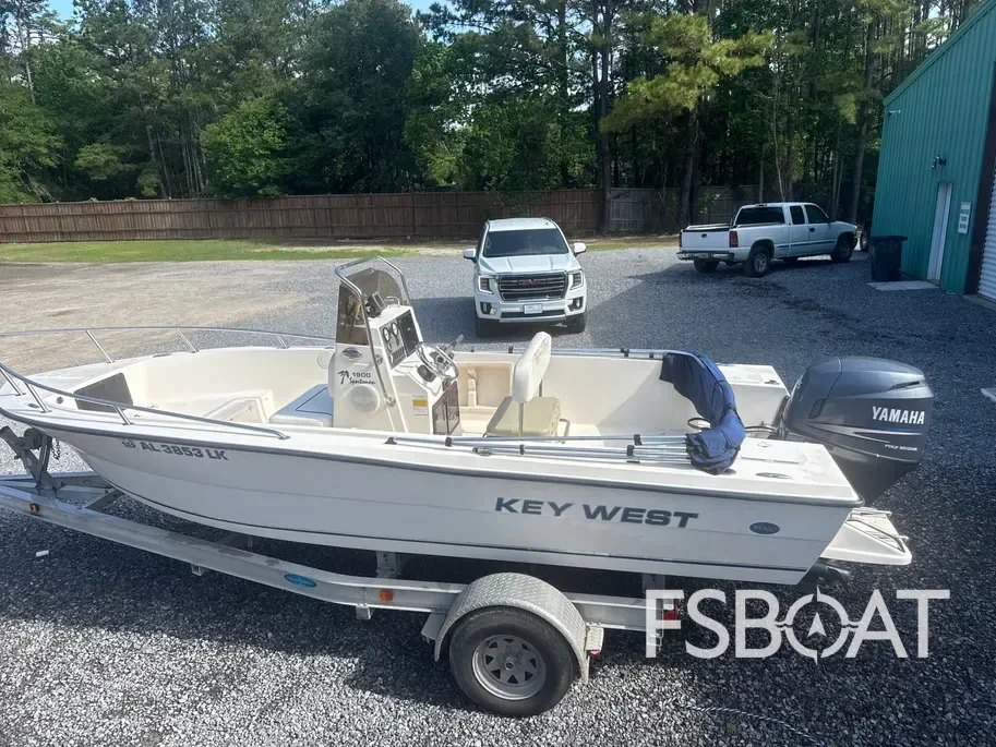 2006 Key West 1900 Center Console